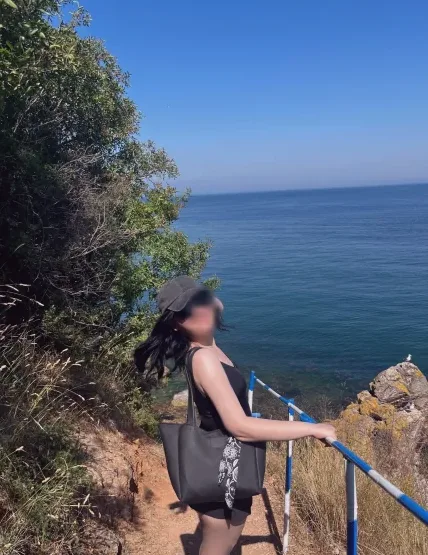 Amanda, 22