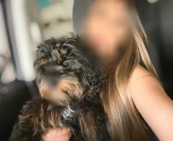 Clara, 33