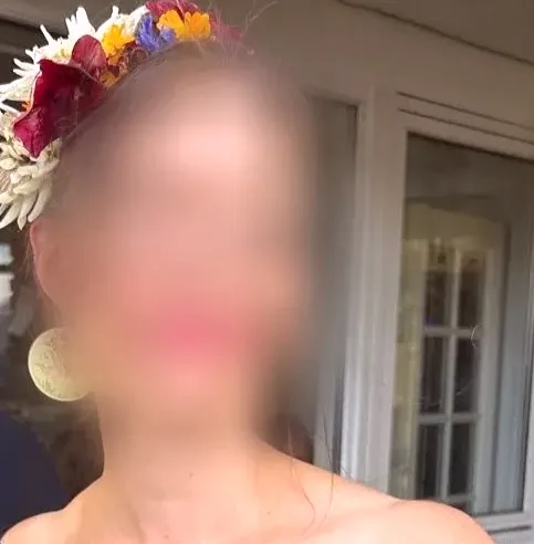 Elif, 40