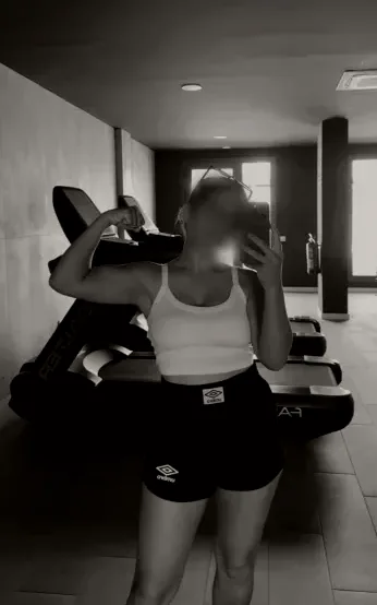 Emilia, 25