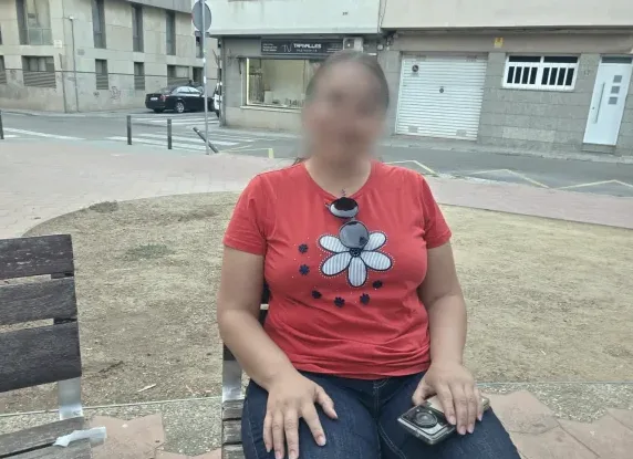 Emma, 39