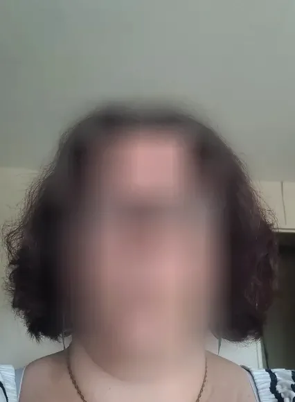 Emma, 37
