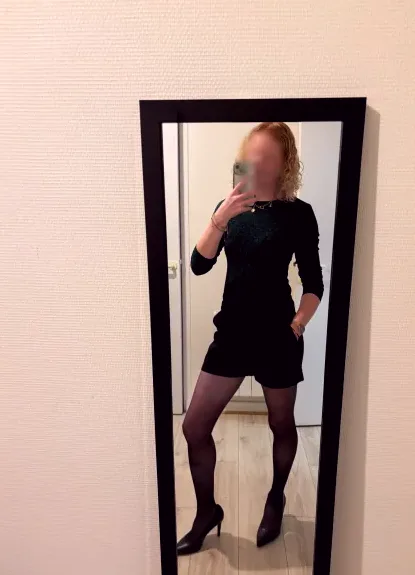 Emma, 25