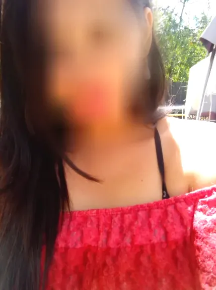 Esther, 31