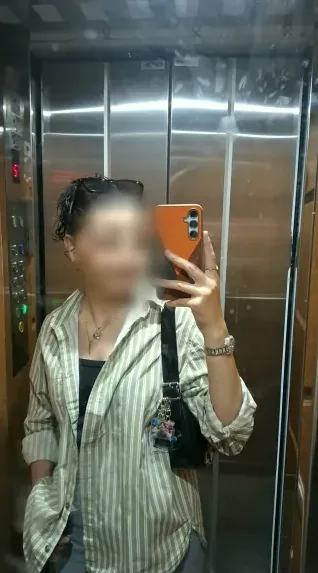 Fatima, 21