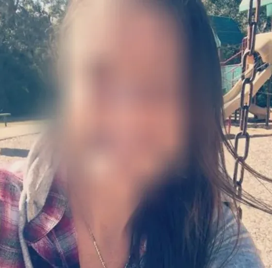 Fatima, 39