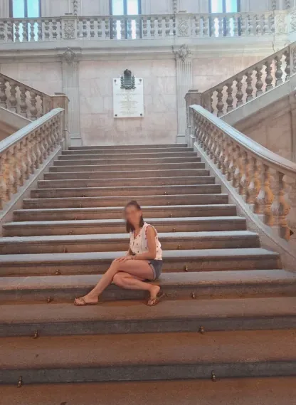 Jasmin, 33