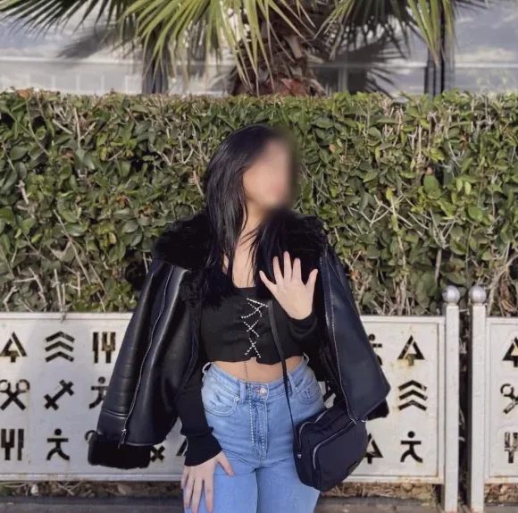 Lene, 19