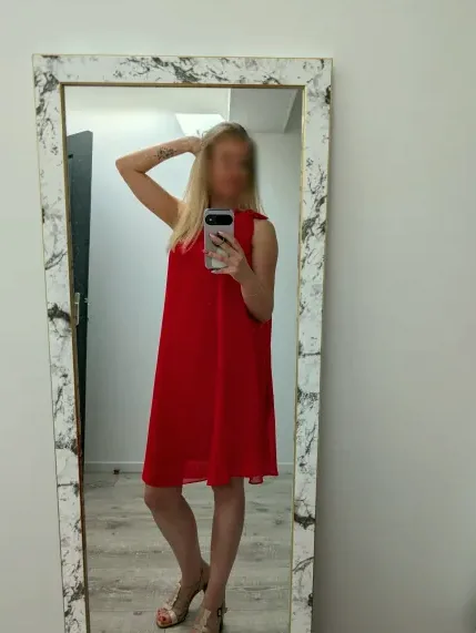 Lene, 30