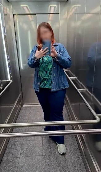 Leyla, 40