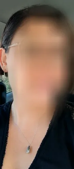Rosa, 40