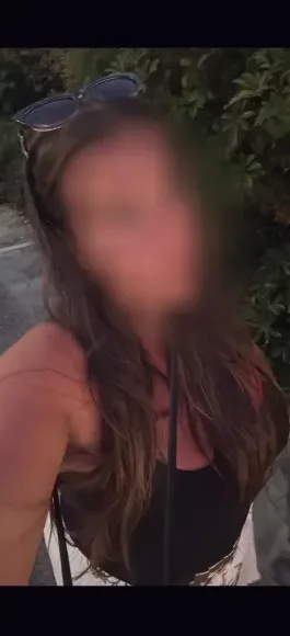 Thea, 31